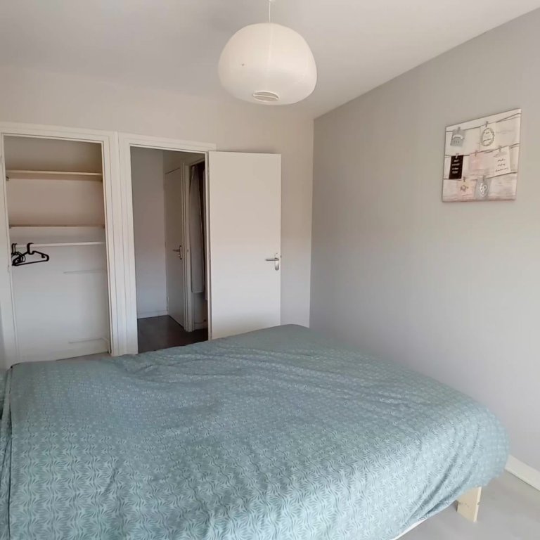 APPARTEMENT T2 A LOUER - MONTBRISON - 51.1 m2 - 615 &euro; charges comprises par mois