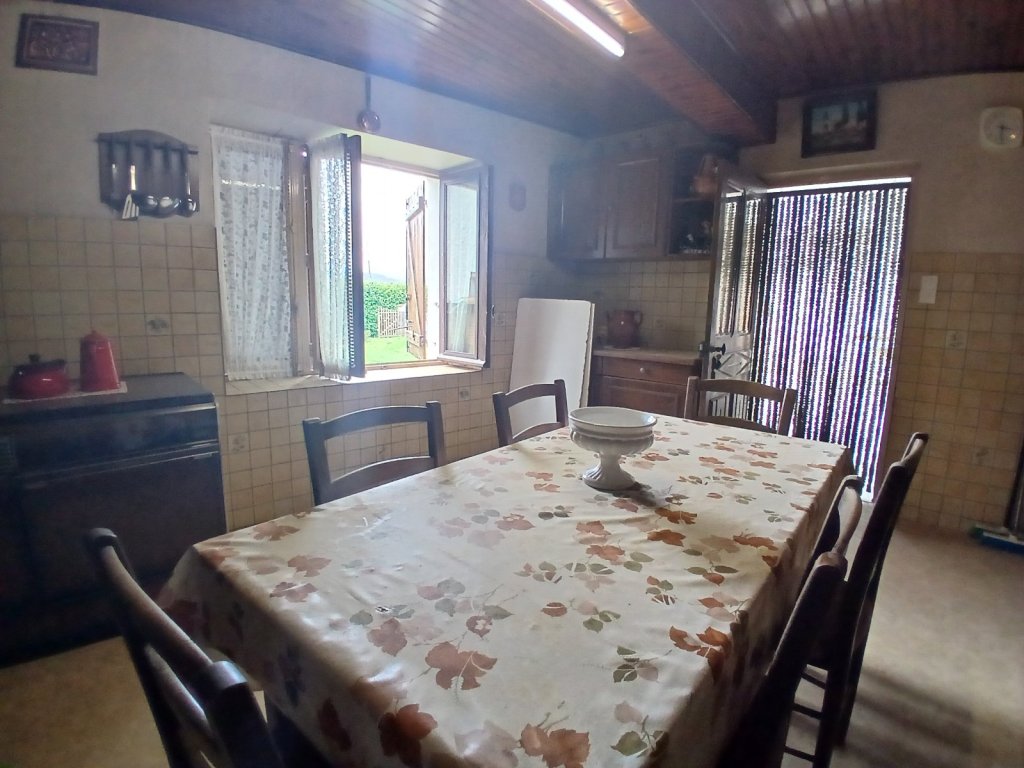 FERMETTE A VENDRE - ST ETIENNE LE MOLARD - 148.01 m2 - 222 000 &euro;