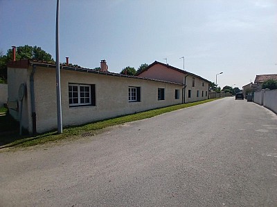 IMMEUBLE A VENDRE - CHAMBEON - 253.94 m2 - 249 000 €