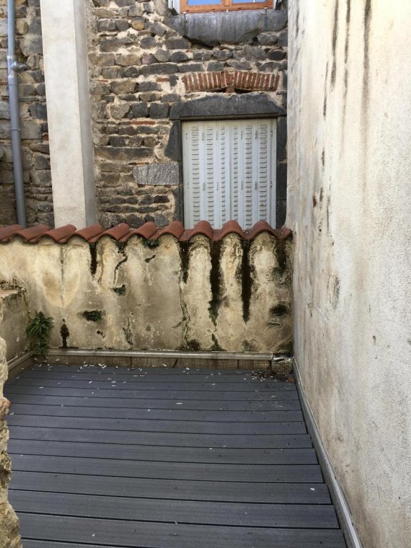 IMMEUBLE A VENDRE - MONTBRISON - 210 000 &euro;