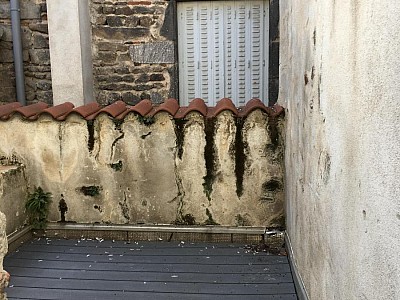 IMMEUBLE A VENDRE - MONTBRISON - 210 000 €