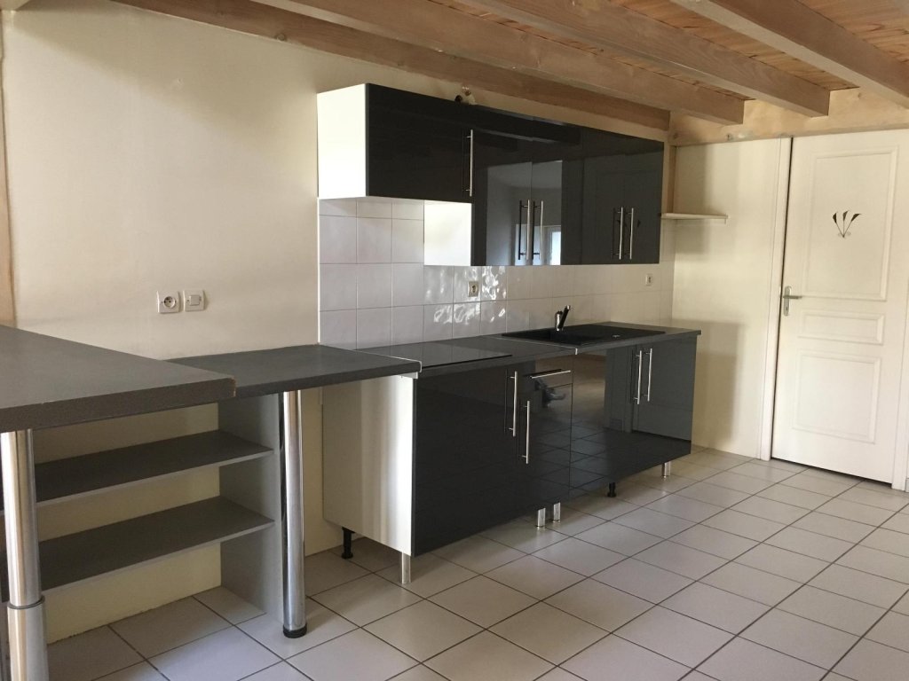 IMMEUBLE A VENDRE - MONTBRISON - 210 000 &euro;