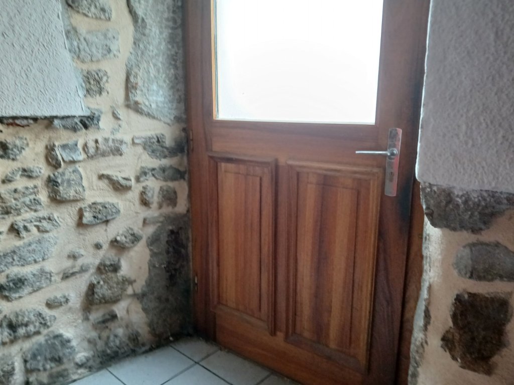 IMMEUBLE A VENDRE - MONTBRISON - 111.45 m2 - 149 000 &euro;