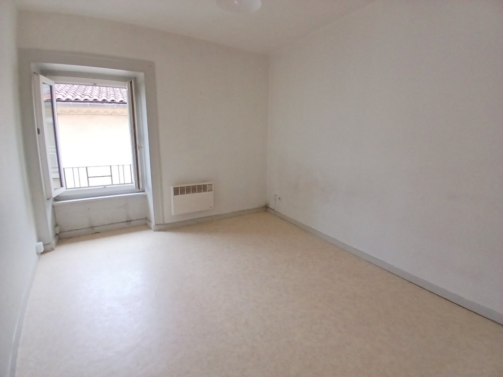 IMMEUBLE A VENDRE - MONTBRISON - 111.45 m2 - 149 000 &euro;