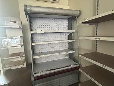 LOCAL COMMERCIAL A LOUER - CHAZELLES SUR LYON - 3 550 € HC par mois