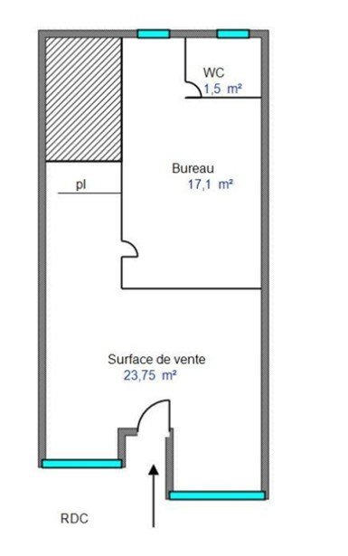 LOCAL COMMERCIAL A LOUER - CHAZELLES SUR LYON - 42.35 m2 - 400 &euro; HC par mois