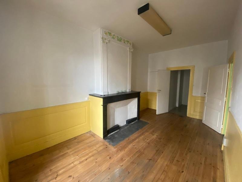 LOCAL D ACTIVITE A LOUER - MONTBRISON - 130 m2 - 745 &euro; HC par mois