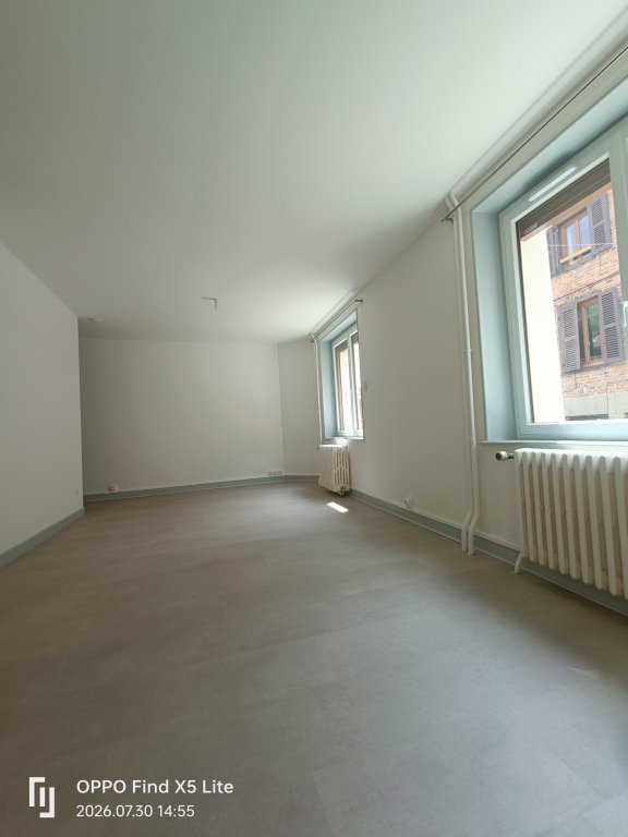 MAISON A LOUER - BOEN SUR LIGNON - 76.12 m2 - 700 &euro; charges comprises par mois