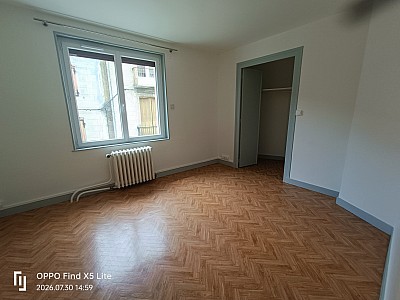 MAISON A LOUER - BOEN SUR LIGNON - 76.12 m2 - 700 € charges comprises par mois