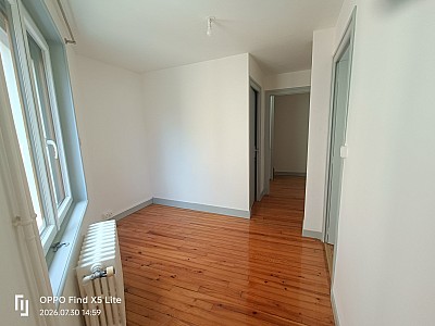 MAISON A LOUER - BOEN SUR LIGNON - 76.12 m2 - 700 € charges comprises par mois