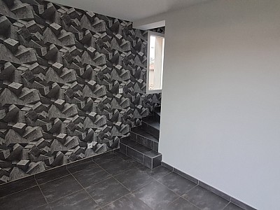 MAISON A LOUER - CHAZELLES SUR LYON - 144 m2 - 1 300 € charges comprises par mois