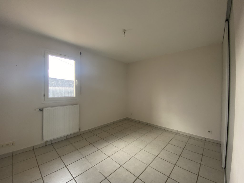 MAISON A LOUER - MONTBRISON - 116.4 m2 - 860 &euro; charges comprises par mois