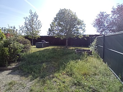 MAISON A LOUER - MONTVERDUN - 59.02 m2 - 800 € charges comprises par mois