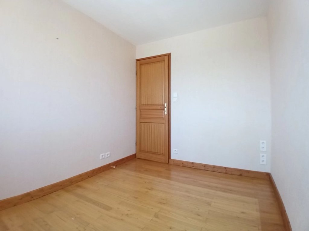 MAISON A LOUER - MONTVERDUN - 59.02 m2 - 800 &euro; charges comprises par mois
