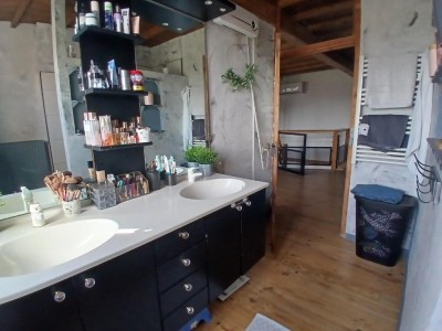 MAISON A VENDRE - CHALAIN D UZORE - 180 m2 - 245 000 €