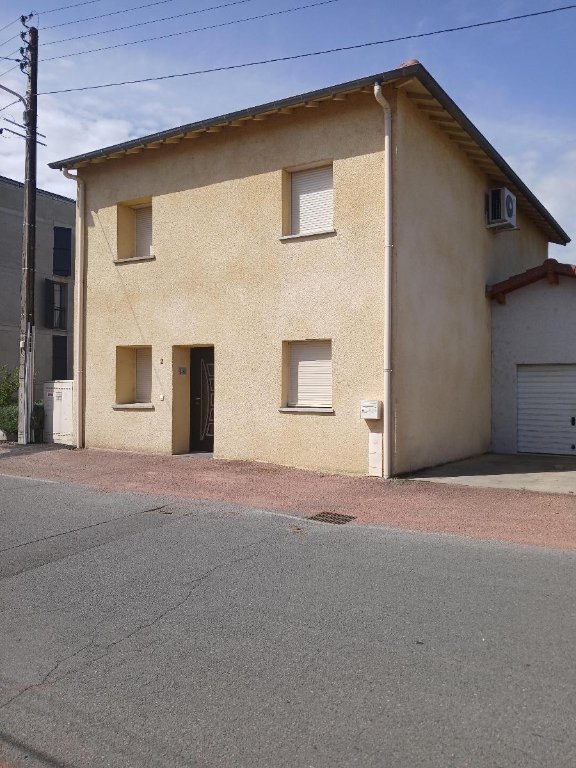 MAISON A VENDRE - FEURS - 120 m2 - 239 000 &euro;