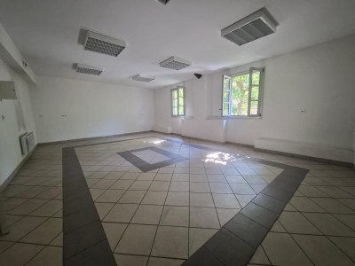 MAISON A VENDRE - MONTBRISON - 180 m2 - 370 000 €