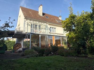 MAISON A VENDRE - MONTBRISON - 155.88 m2 - 273 000 €