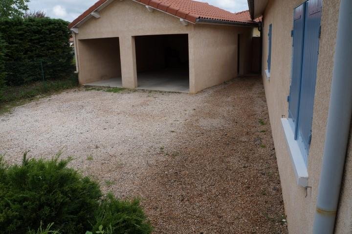 MAISON A VENDRE - MONTBRISON - 122.6 m2 - 193 000 &euro;