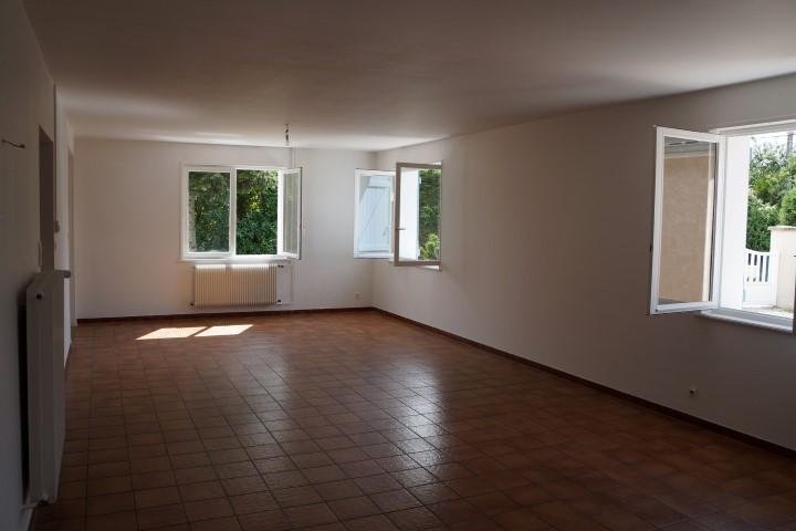 MAISON A VENDRE - MONTBRISON - 122.6 m2 - 193 000 &euro;