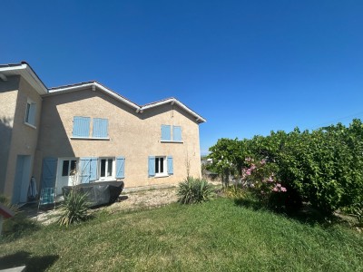 MAISON A VENDRE - MONTBRISON - 122.6 m2 - 185 000 &euro;