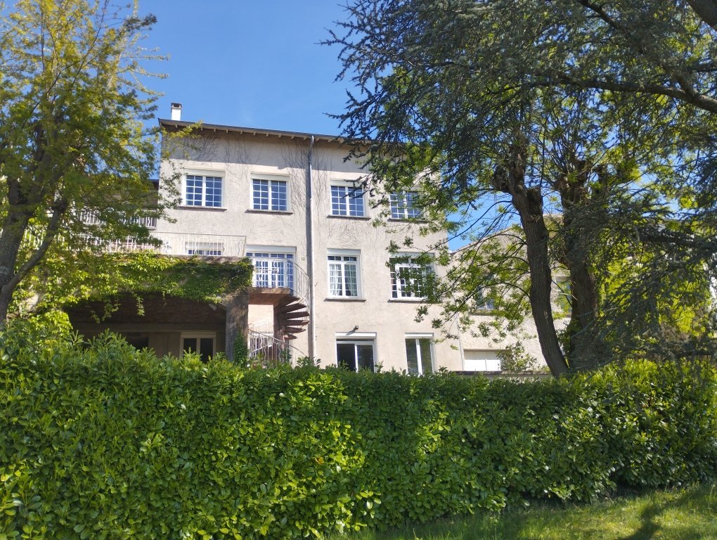 MAISON A VENDRE - ROZIER EN DONZY - 309.17 m2 - 185 000 &euro;