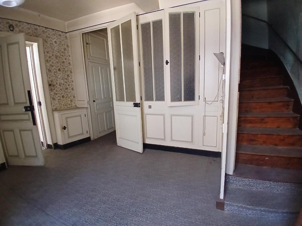 MAISON A VENDRE - ROZIER EN DONZY - 156.06 m2 - 55 000 &euro;