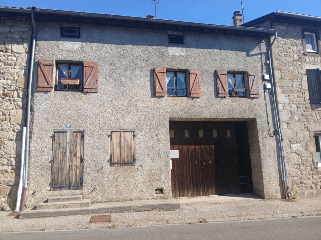 MAISON A VENDRE - ST ANTHEME - 62.5 m2 - 49 000 &euro;