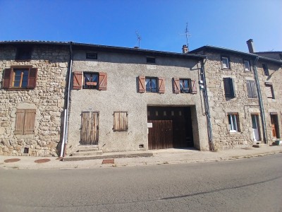 MAISON A VENDRE - ST ANTHEME - 62.5 m2 - 49 000 €