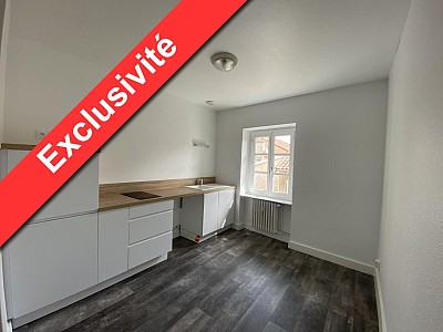 STUDIO A LOUER - MONTBRISON - 32.31 m2 - 428 € charges comprises par mois