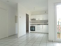 STUDIO A LOUER - SURY LE COMTAL - 38.02 m2 - 440 € charges comprises par mois