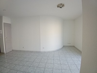 APPARTEMENT T1 A LOUER - BOEN SUR LIGNON - 32.98 m2 - 366 € charges comprises par mois