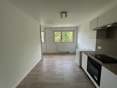 APPARTEMENT T1 A LOUER - MONTBRISON - 34.26 m2 - 526 € charges comprises par mois