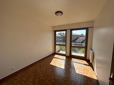 APPARTEMENT T1 A LOUER - MONTBRISON - 32.3 m2 - 436 € charges comprises par mois