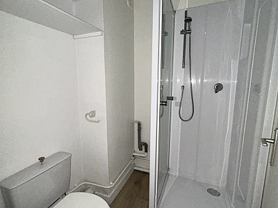 APPARTEMENT T1 A LOUER - MONTBRISON - 21.2 m2 - 313 &euro; charges comprises par mois