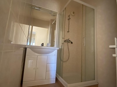 APPARTEMENT T1 A LOUER - MONTBRISON - 40.16 m2 - 516 € charges comprises par mois