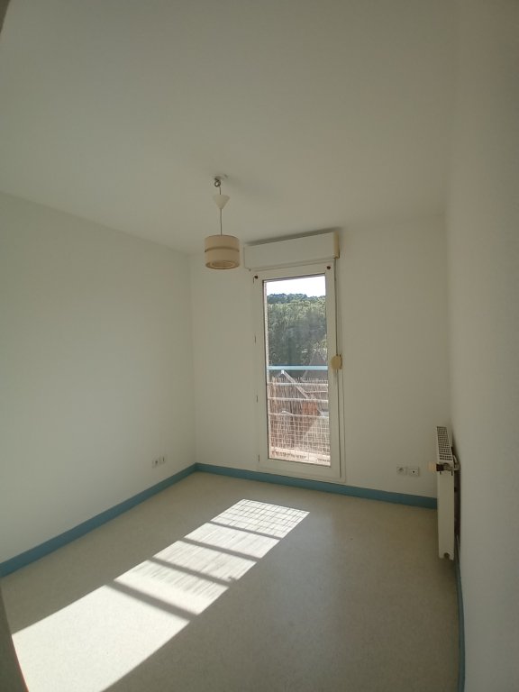 APPARTEMENT T2 A LOUER - BOEN SUR LIGNON - 47.85 m2 - 608 &euro; charges comprises par mois