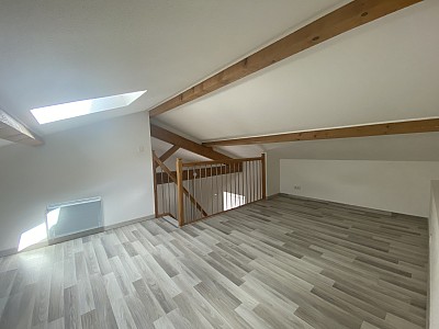 APPARTEMENT T2 A LOUER - BOISSET LES MONTROND - 41.5 m2 - 570 &euro; charges comprises par mois