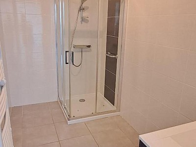 APPARTEMENT T2 A LOUER - CHAZELLES SUR LYON - 51.8 m2 - 660 &euro; charges comprises par mois