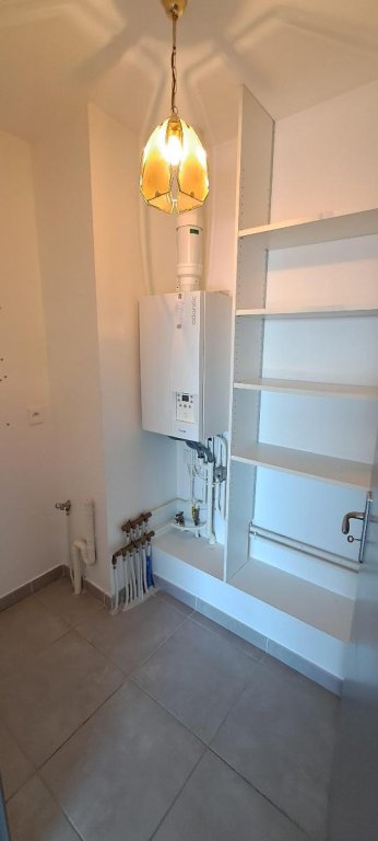APPARTEMENT T2 A LOUER - CHAZELLES SUR LYON - 51.8 m2 - 660 &euro; charges comprises par mois