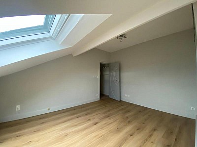 APPARTEMENT T2 A LOUER - FEURS - 33 m2 - 419 € charges comprises par mois