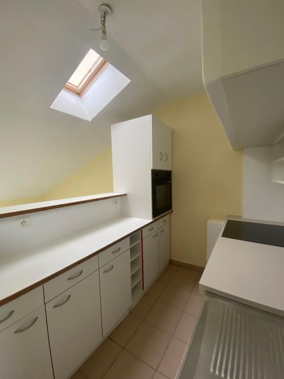 APPARTEMENT T2 A LOUER - FEURS - 36.5 m2 - 437 &euro; charges comprises par mois