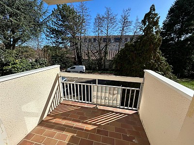 APPARTEMENT T2 A LOUER - MONTBRISON - 47.6 m2 - 520 € charges comprises par mois