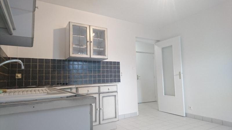 APPARTEMENT T2 A LOUER - MONTBRISON - 34.81 m2 - 397 &euro; charges comprises par mois