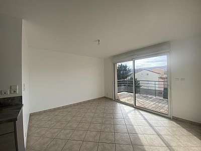 APPARTEMENT T2 A LOUER - MONTBRISON - 41.37 m2 - 615 € charges comprises par mois