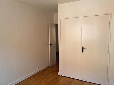 APPARTEMENT T2 A LOUER - MONTBRISON - 47.45 m2 - 535 € charges comprises par mois