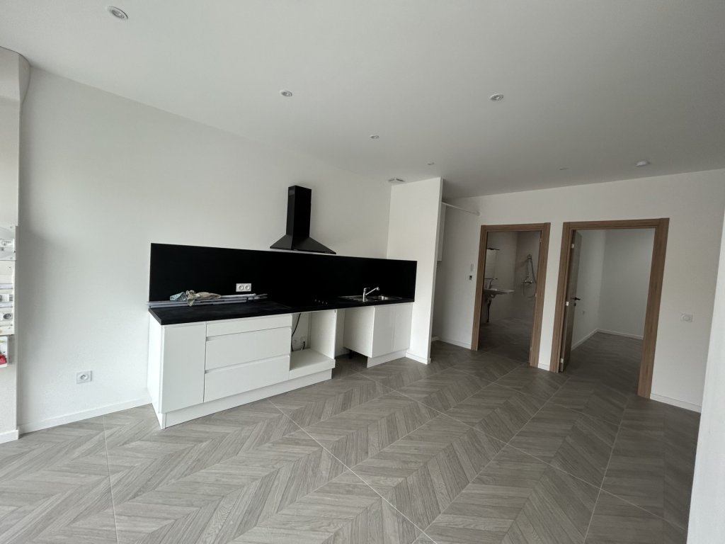 APPARTEMENT T2 A LOUER - MONTBRISON - 48.89 m2 - 590 &euro; charges comprises par mois