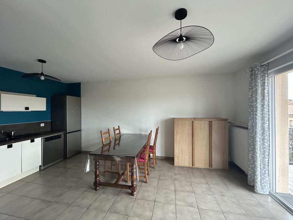 APPARTEMENT T2 A LOUER - MONTBRISON - 44.57 m2 - 595 &euro; charges comprises par mois