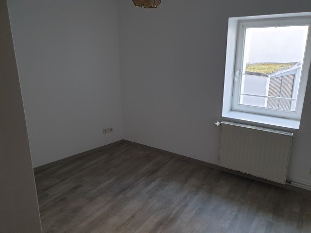 APPARTEMENT T2 A LOUER - MONTBRISON - 58.7 m2 - 489 &euro; charges comprises par mois