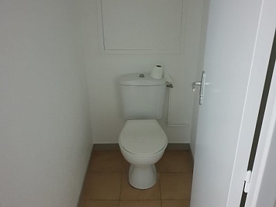 APPARTEMENT T2 A LOUER - MONTBRISON - 58.7 m2 - 489 &euro; charges comprises par mois